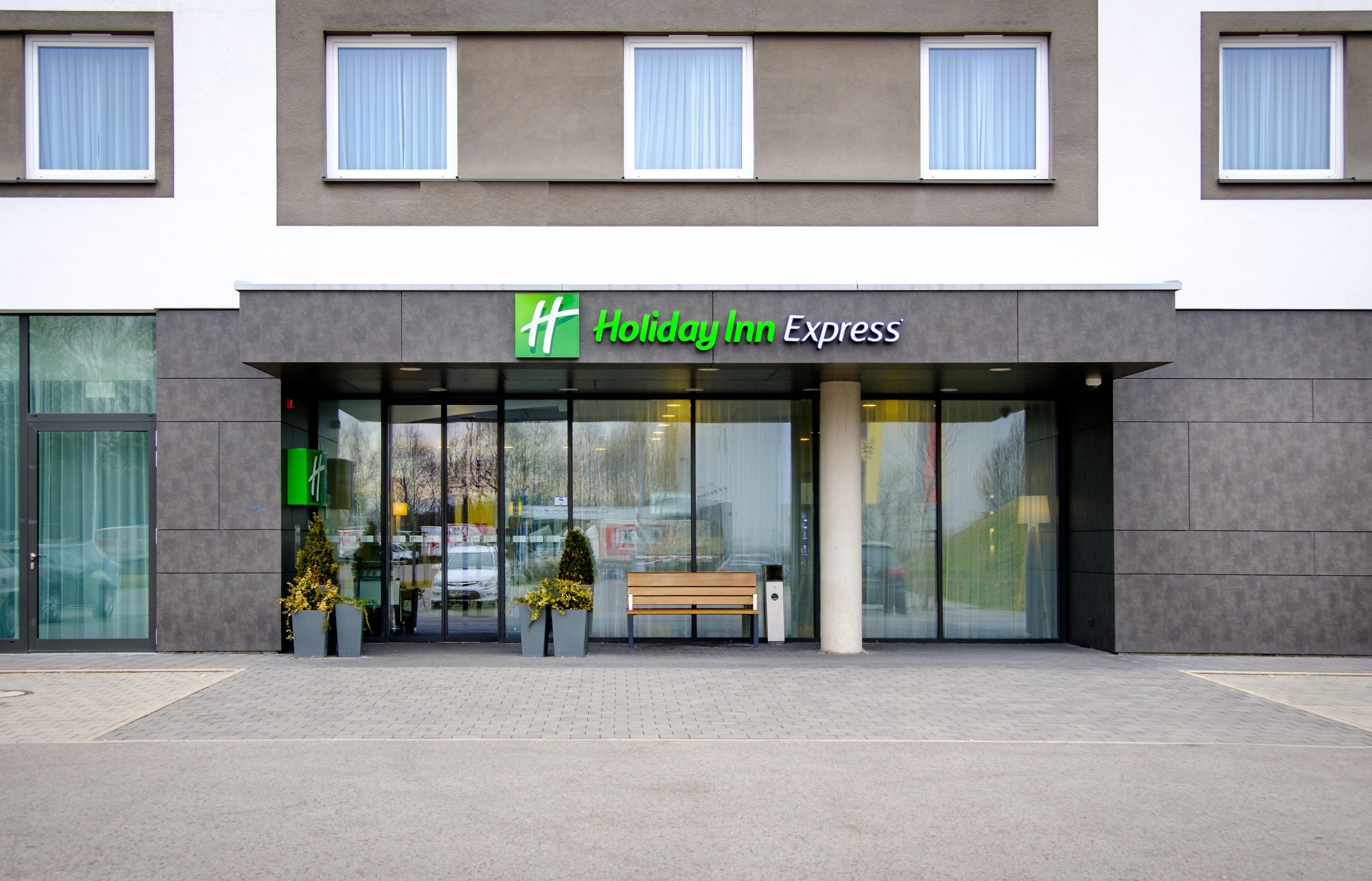 Holiday Inn Express Friedrichshafen, An Ihg Hotel Dış mekan fotoğraf