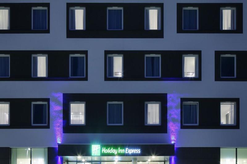 Holiday Inn Express Friedrichshafen, An Ihg Hotel Dış mekan fotoğraf